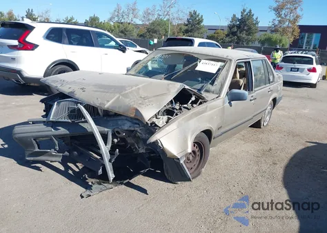 1994 Volvo 940 z USA, uszkodzony, nr VIN YV1JS8313R1173692